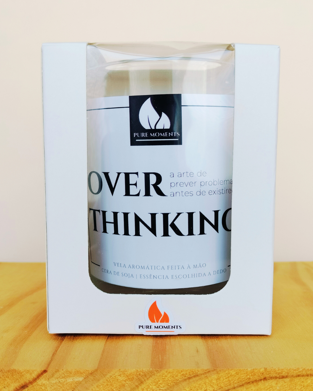 Vela Humorística “Overthinking” | Presente para Amigas Ansiosas